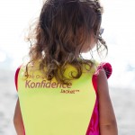 Konfidence 游泳浮衣 - 紅色條紋 (18 - 36 個月) - Konfidence - BabyOnline HK