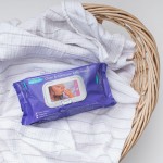 Clean & Condition Baby Wipes (80 counts) - Lansinoh - BabyOnline HK